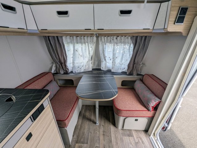 Eriba Touring 310 Tango Red - Photo 10