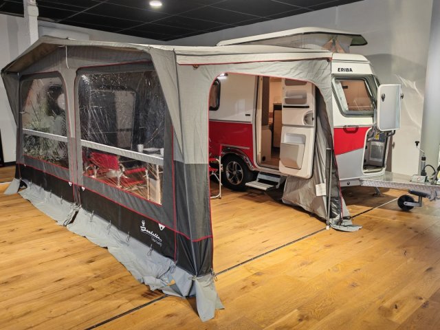 Eriba Touring 310 Tango Red Neuf