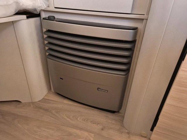 Eriba Touring 542 Nugget Gold - Photo 14