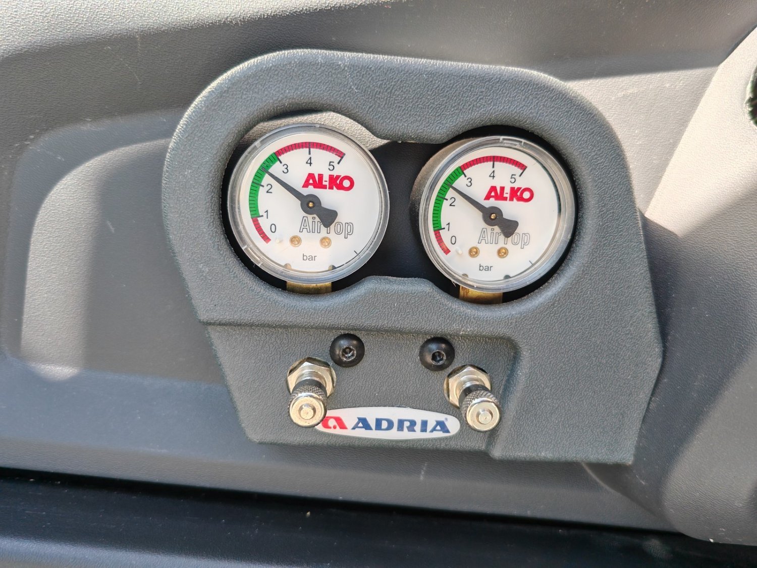 Adria Coral Supreme 690 SC 