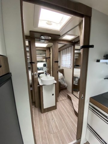 CI Magis 66 XT FORD - Photo 4