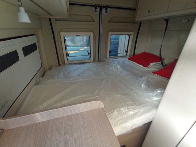 Burstner Campeo C 540 c540 BLACK FOREST - Photo 2