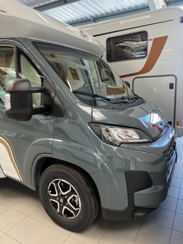 Burstner Camping-Car t690 td B66 - Photo 2