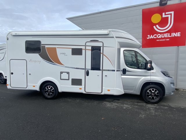 Achat Burstner Harmony Line T 700 G t700 LYSEO TIME Occasion