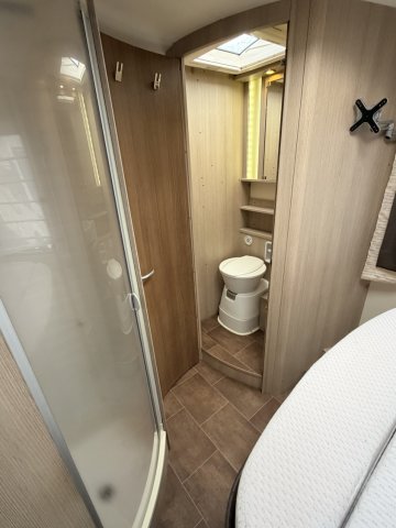 Burstner Ixeo Time IT 734 Fifty Five - 55 - Photo 12