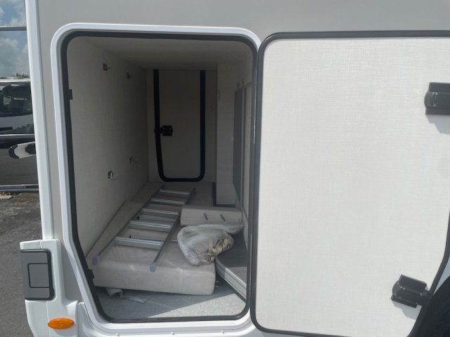 Challenger 260 Graphite Premium - Photo 3