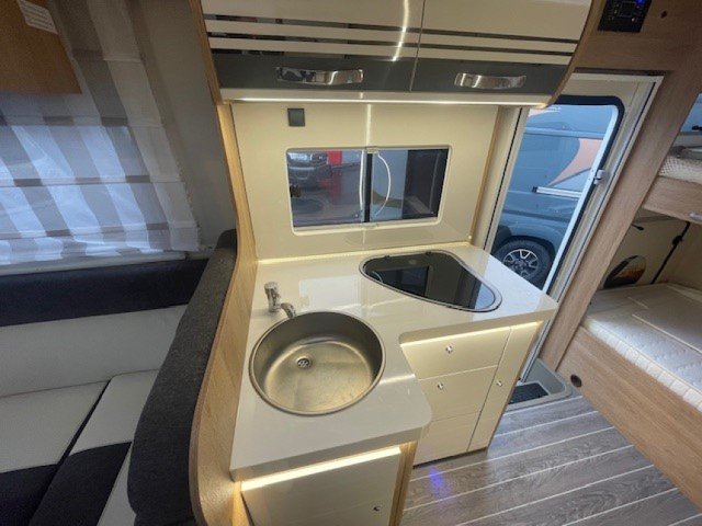 CI Horon 74 XT - Photo 6