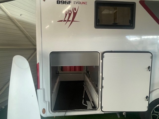 Rapido 896 F 896f EVO-LINE - Photo 3