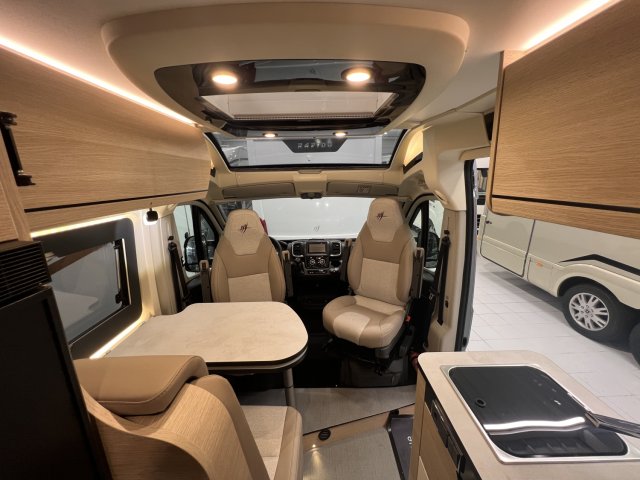 Rapido Van V55 - Photo 6