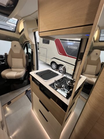 Rapido Van V55 - Photo 7