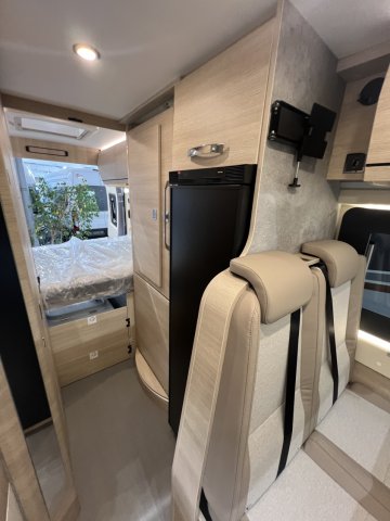 Rapido Van V55 - Photo 8