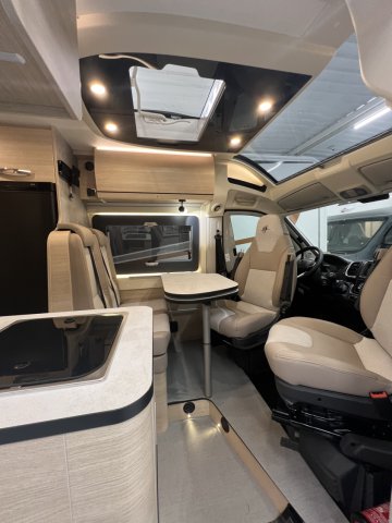 Rapido Van V55 - Photo 11