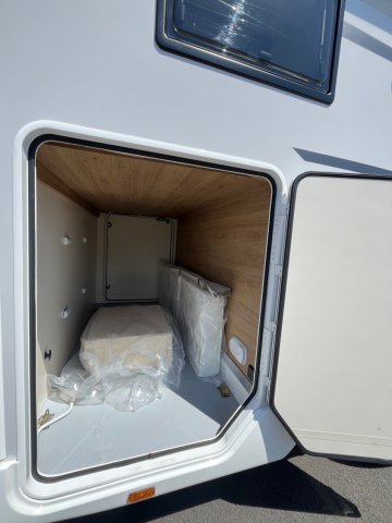 Roller Team Zefiro 285 TL FORD - Photo 4