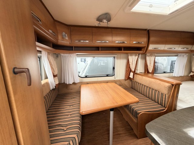 Hobby Excellent Edition 540 WLU 400 sf Occasion