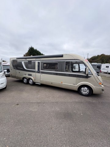 Burstner Elegance I 810 i810 - Photo 2