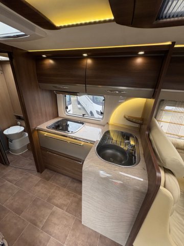 Burstner Elegance I 810 i810 - Photo 4