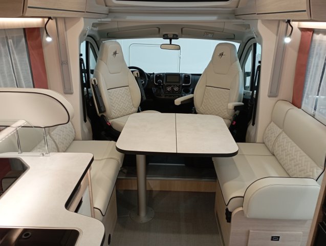 Rapido 696 F - Photo 4