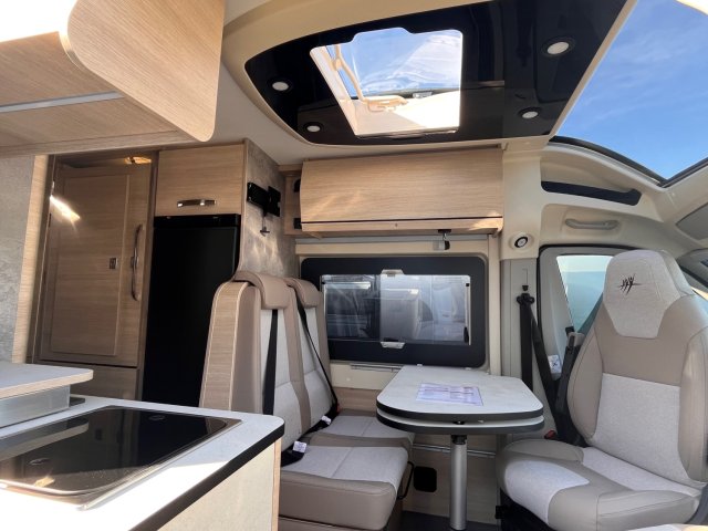 Rapido Van V55 - Photo 2