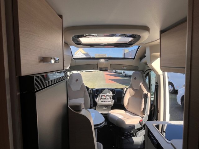Rapido Van V55 - Photo 7