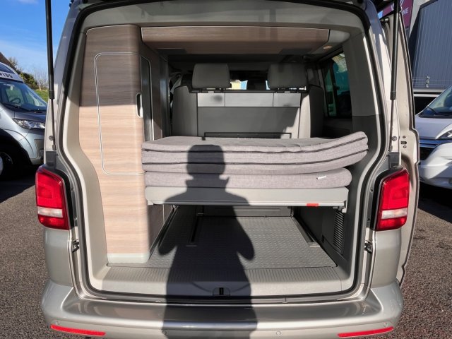 Volkswagen T5 california - Photo 5