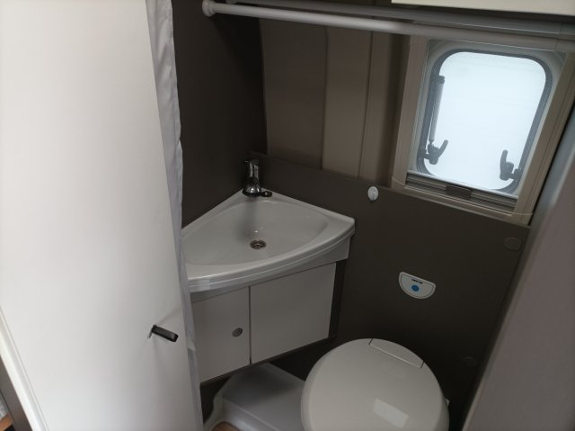 LMC Innovan 540 - Photo 8