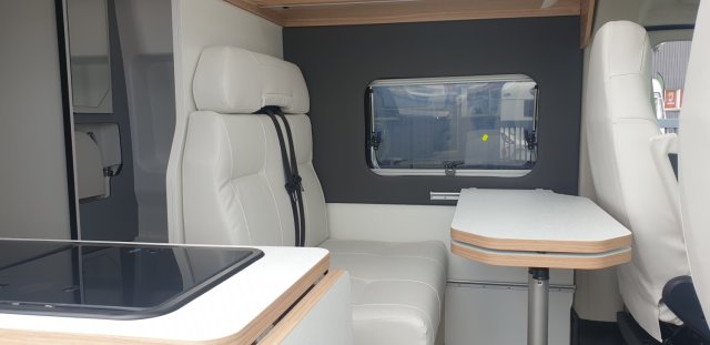 Pilote V 630 J v630 EXPRESSION - Photo 4