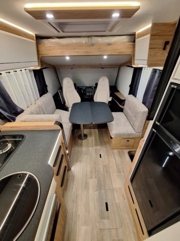 Bavaria Initial I741FC Nomade - Photo 2