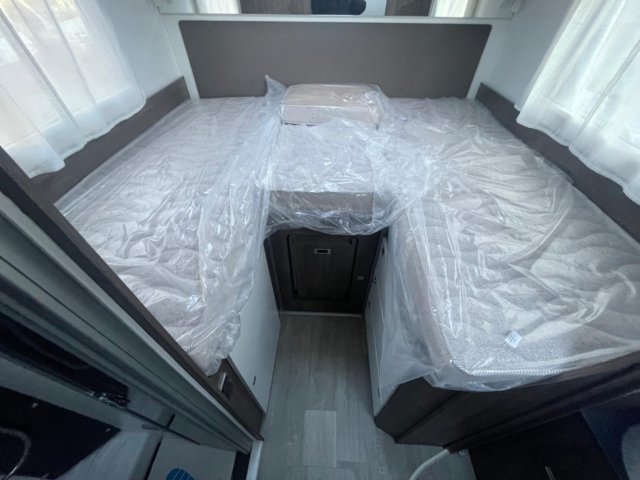 Benimar Tessoro 463 CAMPING CAR - Photo 2