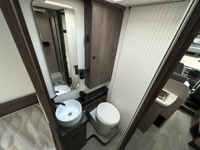 Benimar Tessoro 463 CAMPING CAR - Photo 4