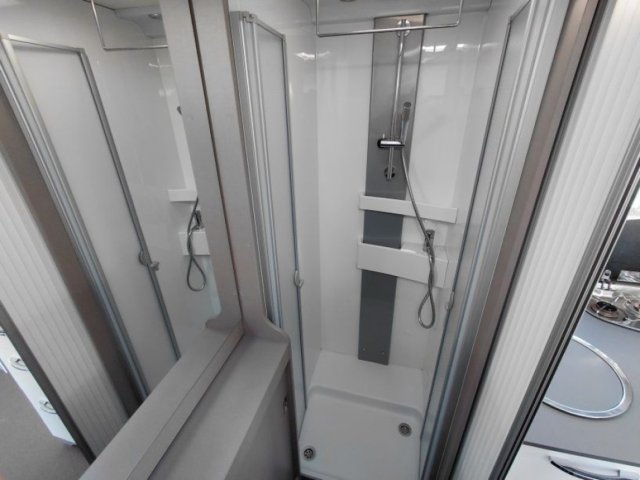 Burstner Lyseo TD 680 G Privilege LISEO - Photo 12