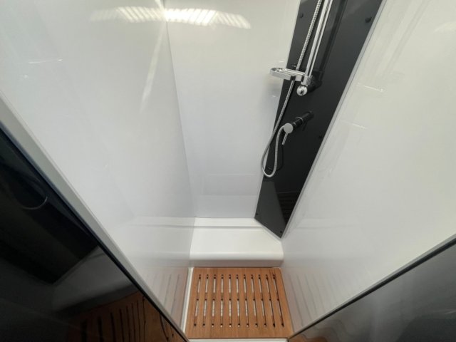 Challenger Graphite 337 GA CAMPING CAR PROFILE - Photo 3