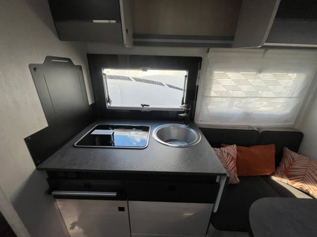 Challenger Graphite 337 GA CAMPING CAR PROFILE - Photo 9