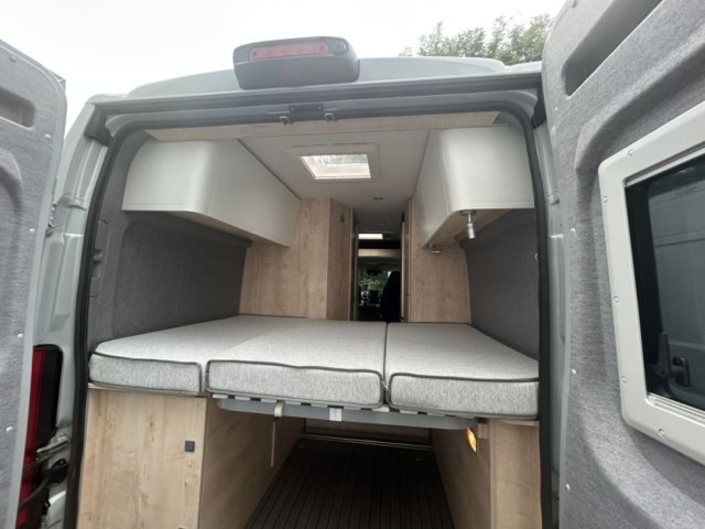 Clever Vans Celebration 600 FOURGON AMENAGE - Photo 3