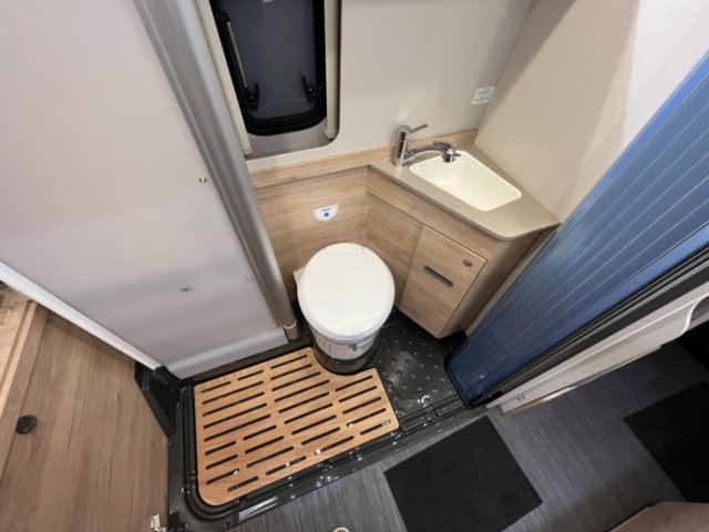 Dethleffs Globetrail CVD 590 FOURGON AMENAGE BOITE AUTOMATIQUE - Photo 7