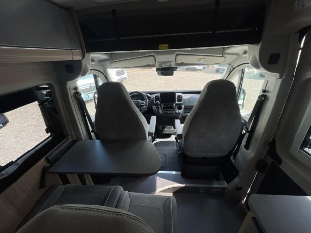 Possl Summit 600 L Shine FOURGON AMENAGE E - Photo 7