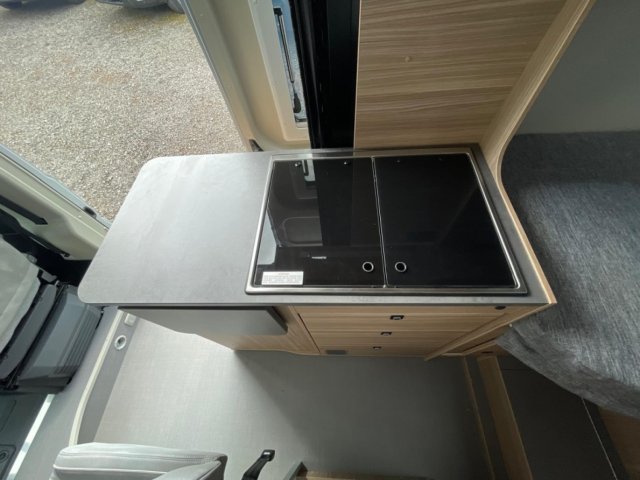 Possl Summit 600 L Shine FOURGON AMENAGE E - Photo 8