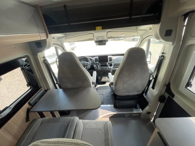 Possl Summit 600 L Shine FOURGON AMENAGE E - Photo 9