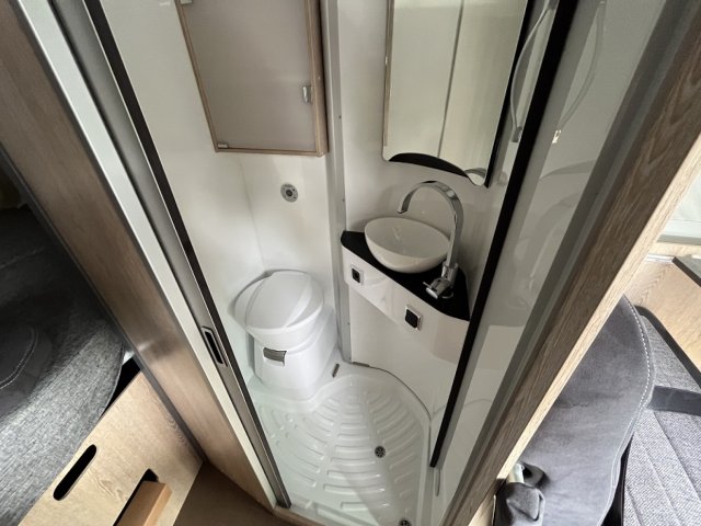 Possl Summit 600 Plus H-LINE TOIT RELEVABLE - Photo 6
