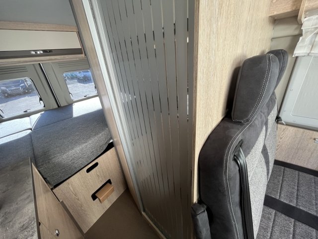 Possl Summit 600 Plus H-LINE TOIT RELEVABLE - Photo 11