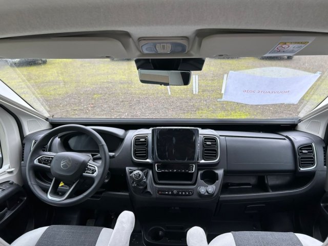 Possl Summit 600 Plus FOURGON AMENAGE FRENCH EDITION - Photo 12