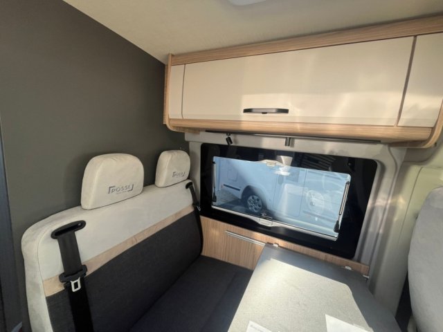 Possl Summit 600 Plus FOURGON AMENAGE FRENCH EDITION - Photo 5