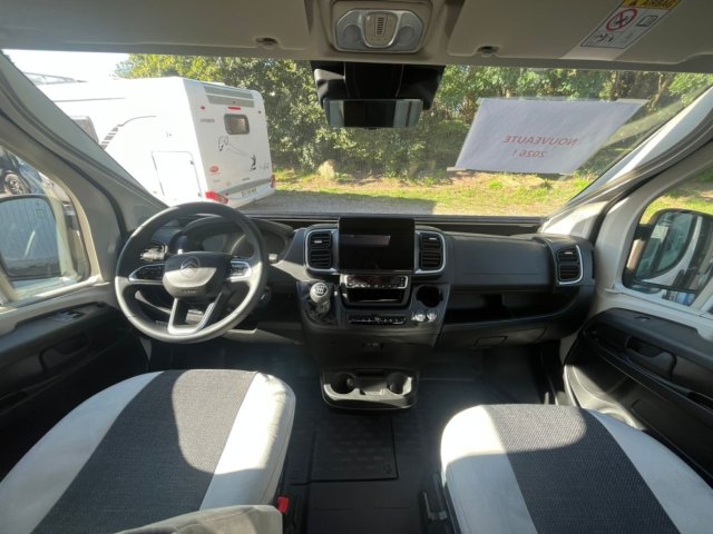 Possl Summit 600 Plus FOURGON AMENAGE FRENCH EDITION - Photo 10