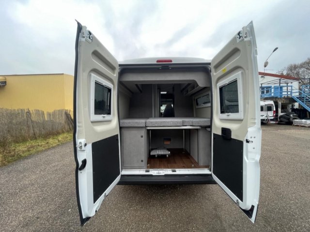 Possl Summit 600 R Plus Shine FOURGON AMENAGE 600R - Photo 14