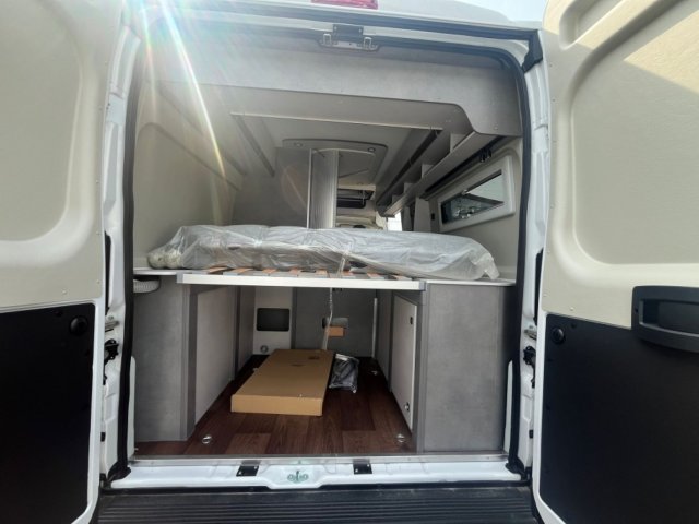 Possl Summit 600 R Plus Shine FOURGON AMENAGE + TOIT RELE - Photo 3