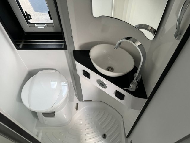 Possl Summit 600 Shine FOURGON AMENAGE - Photo 8