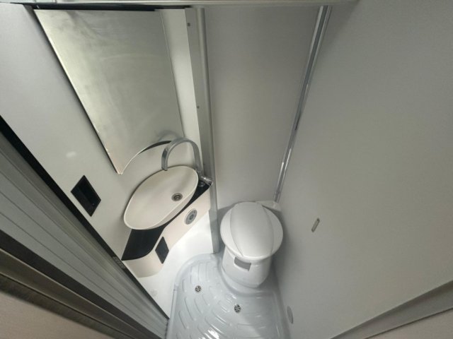 Possl Summit 600L Shine FOURGON AMENAGE 600 L - Photo 5