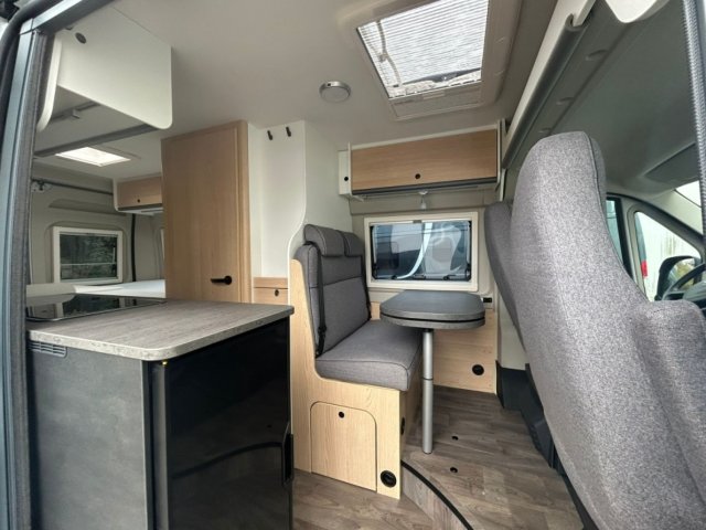 Sunlight Cliff 600 FOURGON AMENAGE - Photo 4