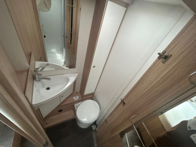 Sunlight T 69 LC CAMPING CAR T69LC - Photo 4