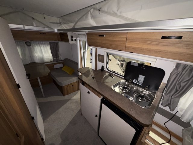 Eriba Touring 530 - Photo 2