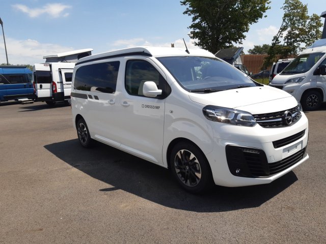 Crosscamp Van 2.0l 177cv 2 t800 boite auto 2022